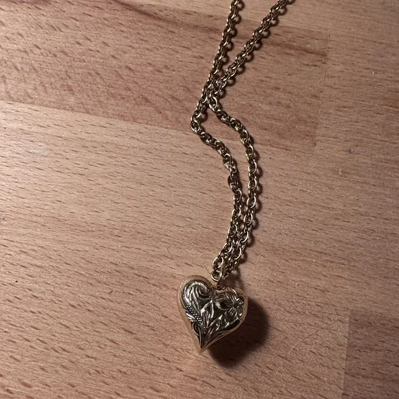 Hey Harper Heart Pendant Necklace - Picture 2 of 4